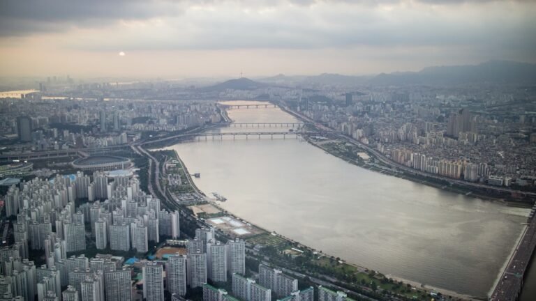 Cost of Living: Seoul vs Tokyo 2026 – Complete Expense Breakdown - comprehensive 2026 data and analysis